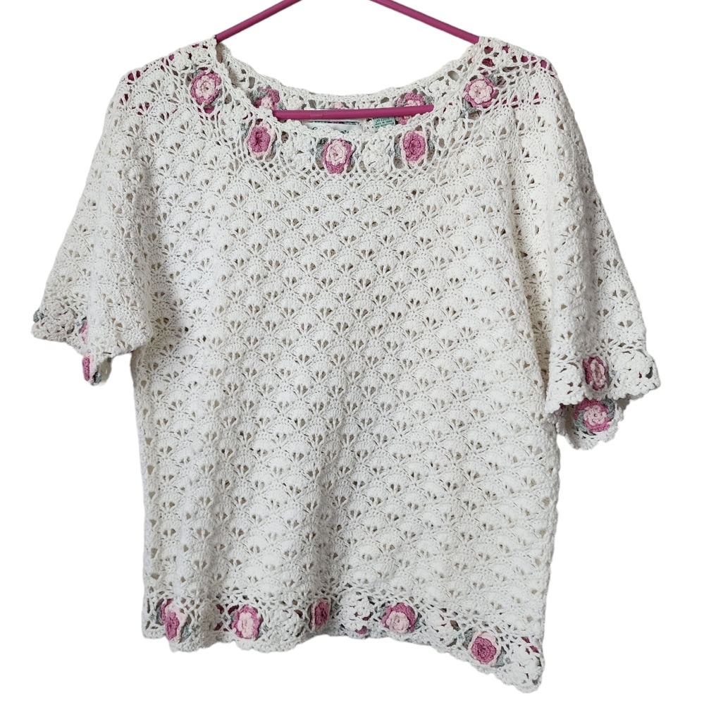 COLLEEN'S‎ COLLECTIBLES Vintage Crochet Sweater Grandmacore Balletcore Coquette